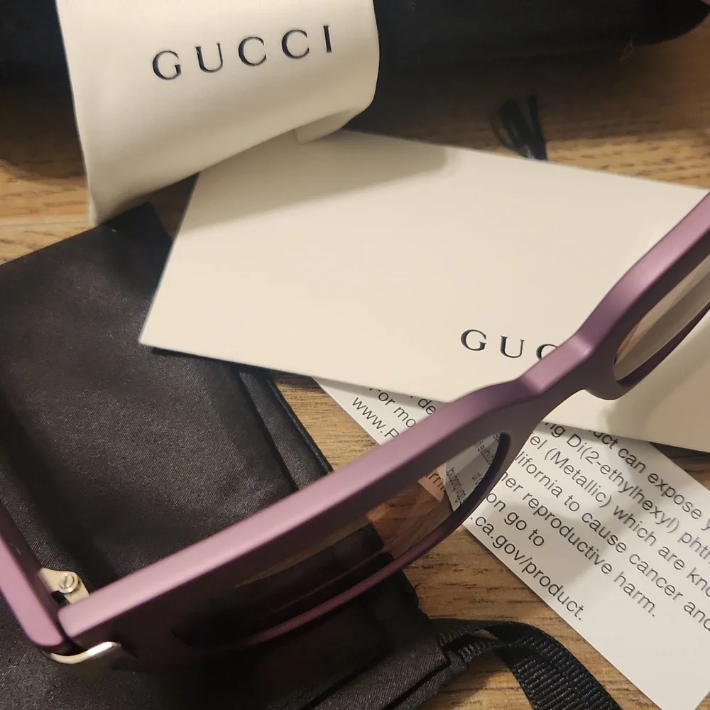 Gucci Purple Sunglasses - Picture 5 of 7